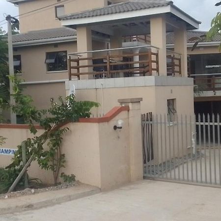 Emampingeni Lodge Bizana Εξωτερικό φωτογραφία