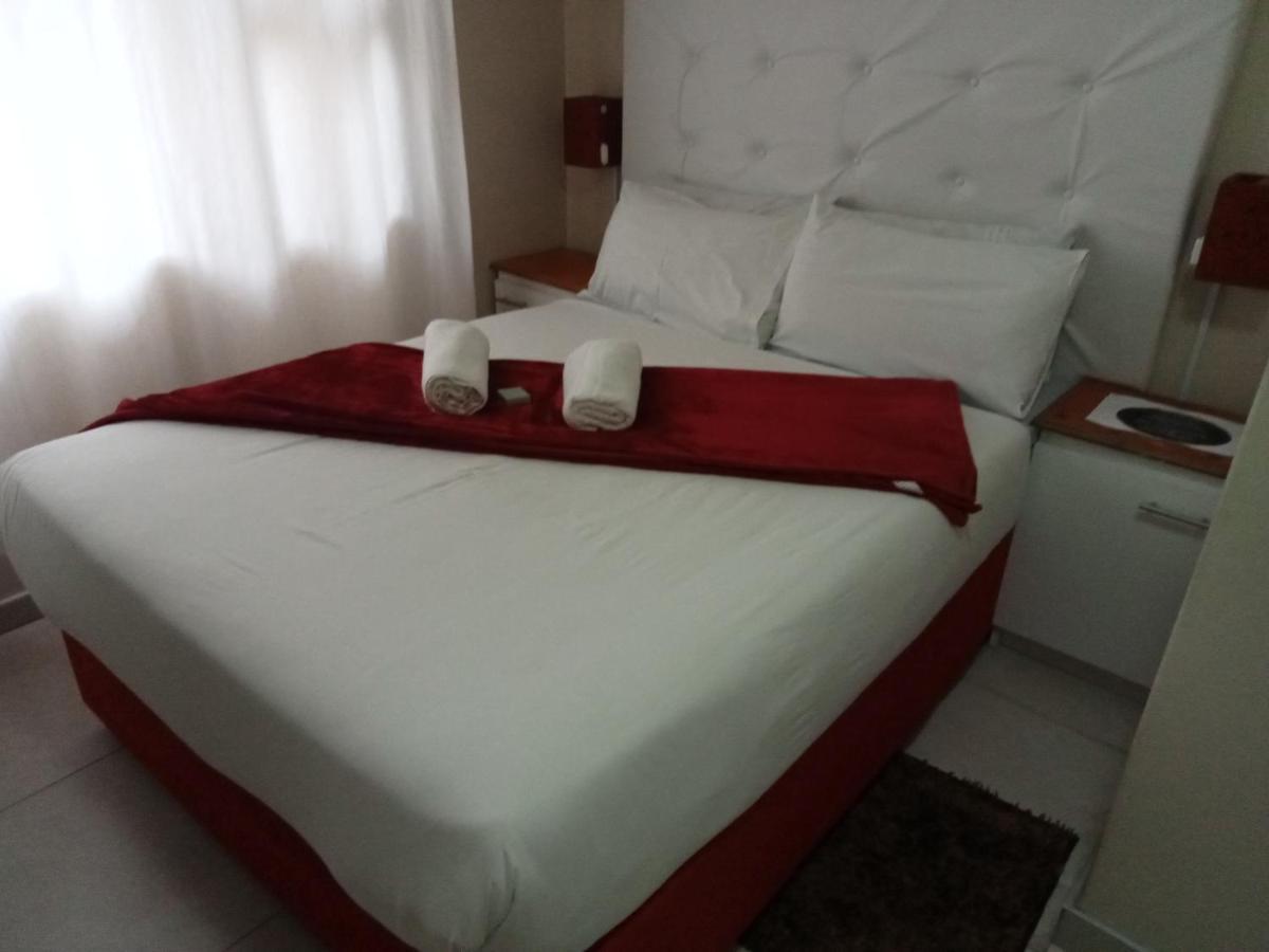 Emampingeni Lodge Bizana Εξωτερικό φωτογραφία