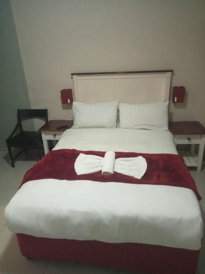 Emampingeni Lodge Bizana Εξωτερικό φωτογραφία