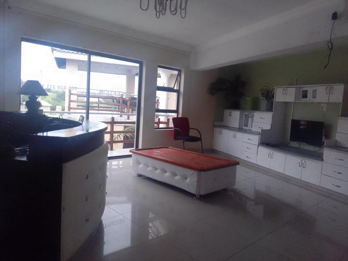 Emampingeni Lodge Bizana Εξωτερικό φωτογραφία