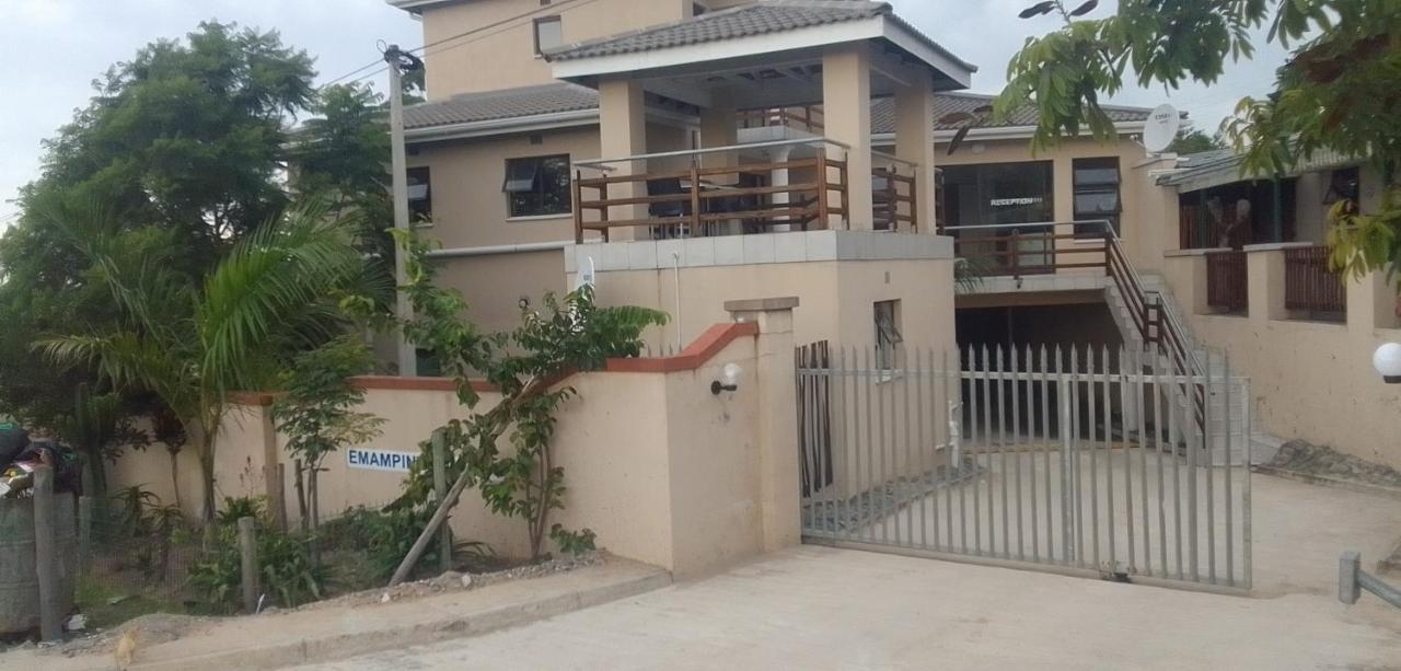 Emampingeni Lodge Bizana Εξωτερικό φωτογραφία