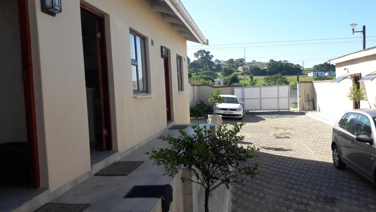 Emampingeni Lodge Bizana Εξωτερικό φωτογραφία